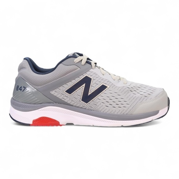 New Balance Men\'s 847 V4 Extra Wide Walking Shoe in Silver Mink/Gunmetal main image 9